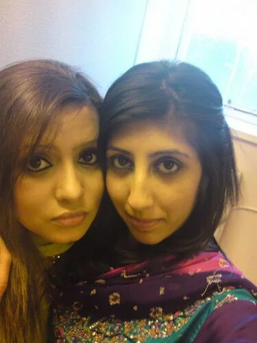 pakistani wallpaper of girls face