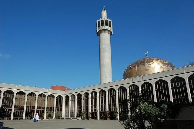 Regents Park Mosque. Regent's Park Mosque in London