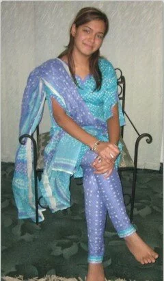 arab muslim girls-36